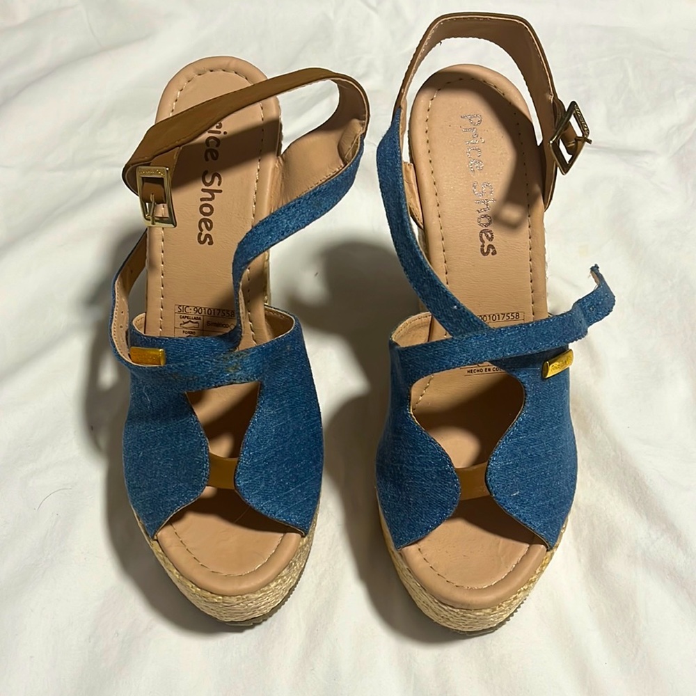 Price Shoes Women Blue Wedge Sandal Size 6